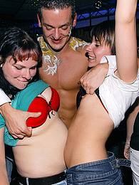 Very drunk sweethearts getting their muffs invaded hard pictures at find-best-ass.com