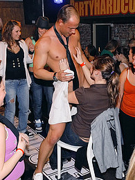 Drunk willing sweethearts sucking solid stripper peckers pictures at find-best-hardcore.com
